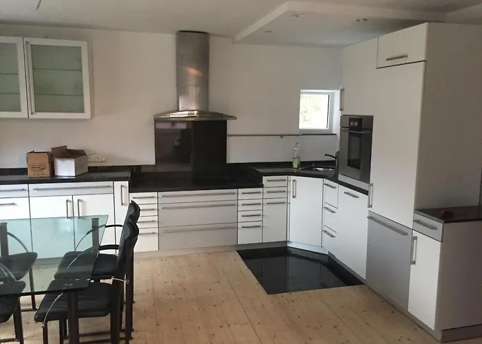 Sherpa Haus Ferienwohnung Am Hahnenkamm,Reutte